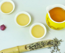 乌龙茶和青茶的关系 乌龙茶有抗肿瘤和抗衰老的作用 